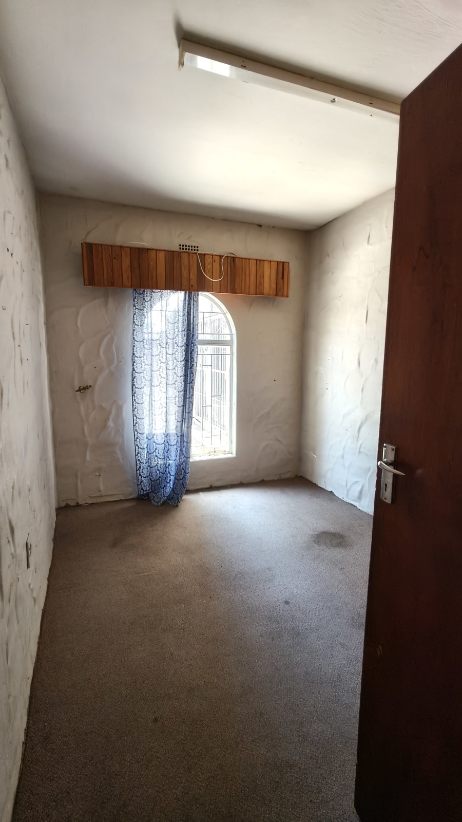 5 Bedroom Property for Sale in Ventersburg Free State